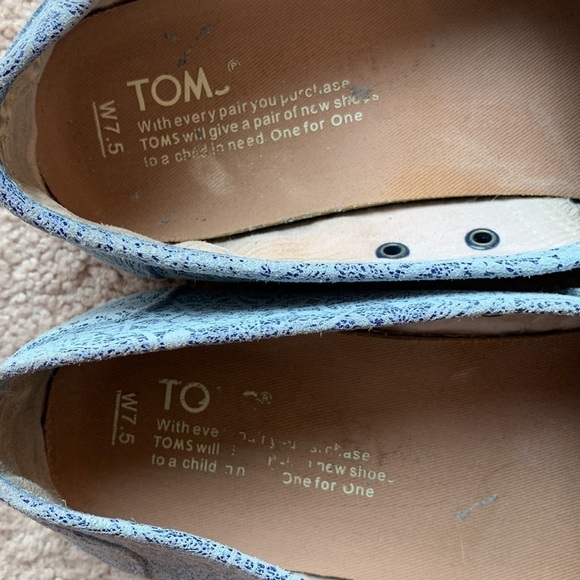 TOMS Avalon Blue Tile Suede Canvas slip on shoes - Picture 4 of 4